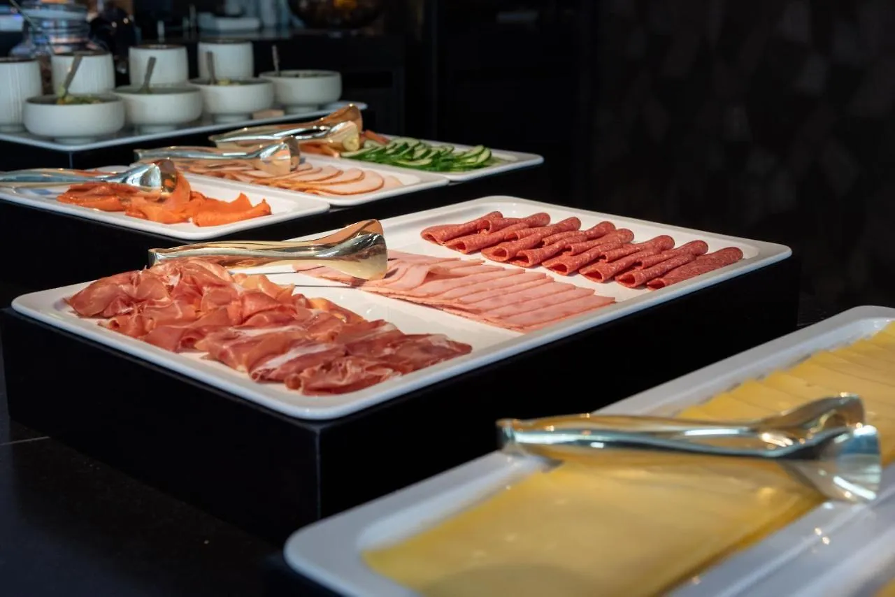 Le Marin Hotel Rotterdam City - Handwritten Collection 4*,  Hollanda
